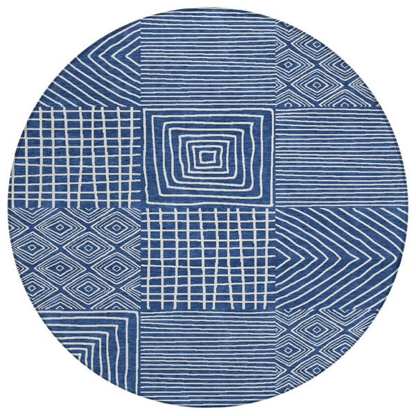 HomeRoots 5' Navy Blue and Ivory Geometric Area Rug - Durable, Washable Design for Indoor & Outdoor Use 8' Round 600758