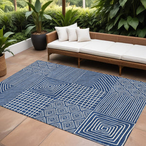 Homeroots 3' Beige And Ivory Geometric Washable Area Rug – Durable Indoor Outdoor Comfort For Any Space 10' X 14' Polyester 600761