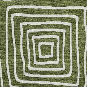 Homeroots 3' Beige And Ivory Geometric Washable Area Rug – Durable Indoor Outdoor Comfort For Any Space 8' X 10' Polyester 600765