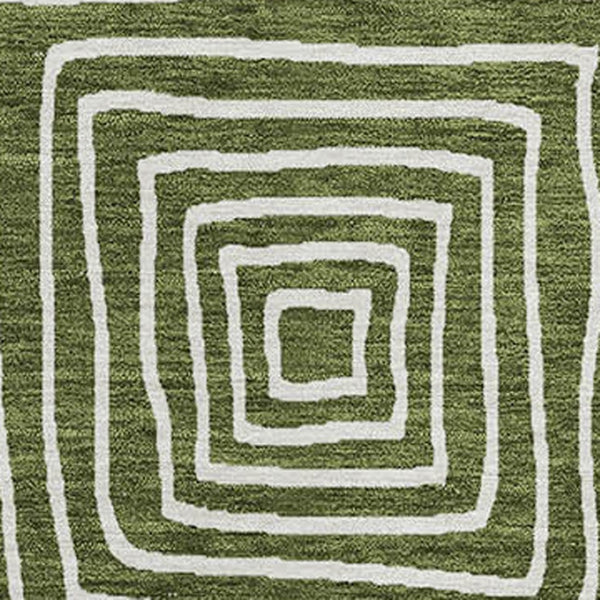 Homeroots 3' Beige And Ivory Geometric Washable Area Rug – Durable Indoor Outdoor Comfort For Any Space 8' X 10' Polyester 600765