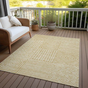 Homeroots 3' Beige And Ivory Geometric Washable Area Rug – Durable Indoor Outdoor Comfort For Any Space 9' X 12' Polyester 600790