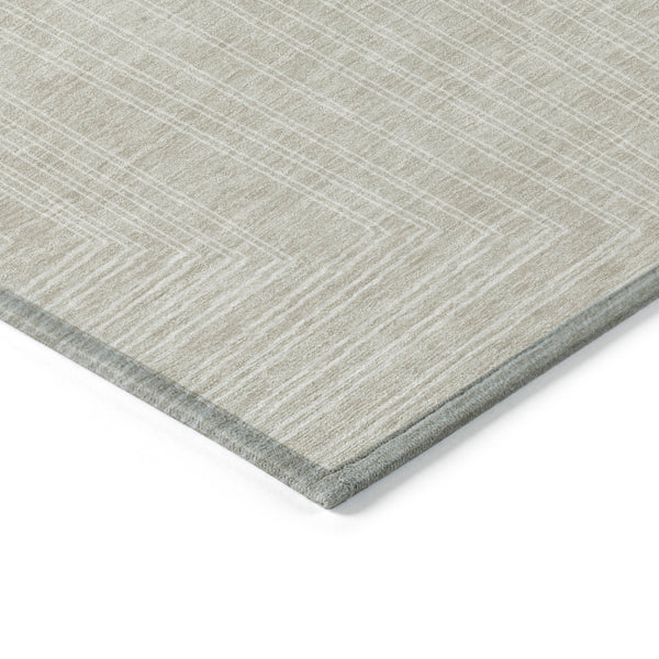 Homeroots 3' Beige And Ivory Geometric Washable Area Rug - Perfect For Indoor And Outdoor Spaces! 5' X 8' Polyester 600793