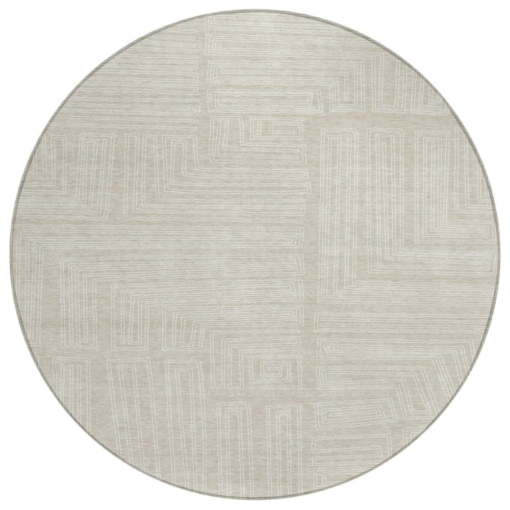 HomeRoots 5' Beige and Ivory Geometric Washable Area Rug - Stylish Indoor/Outdoor Design for High-Traffic Spaces 8' Round 600794