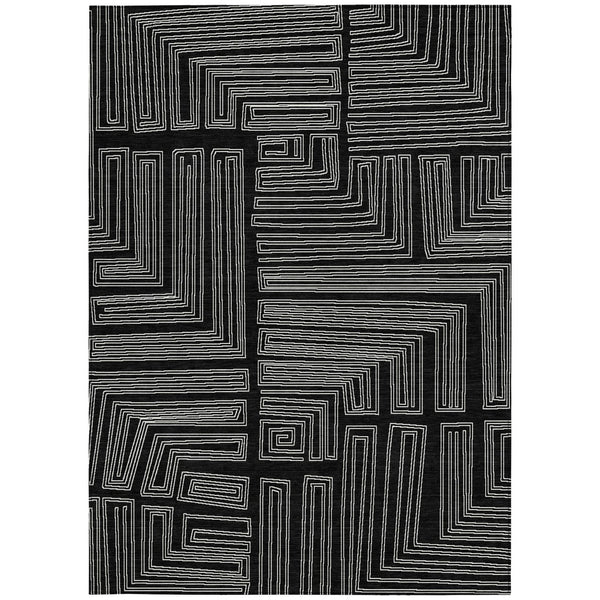 Homeroots 3' Beige And Ivory Geometric Washable Area Rug - Perfect For Indoor And Outdoor Spaces! 5' X 8' Polyester 600799