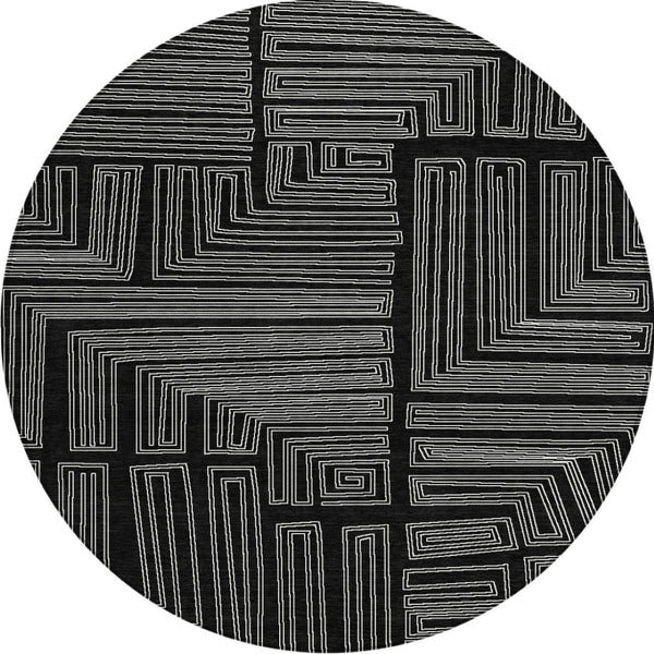 Homeroots 3' Beige And Ivory Geometric Washable Area Rug - Perfect For Indoor And Outdoor Spaces! 8' Round Polyester 600800