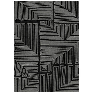 Homeroots 3' Beige And Ivory Geometric Washable Area Rug - Perfect For Indoor And Outdoor Spaces! 9' X 12' Polyester 600802