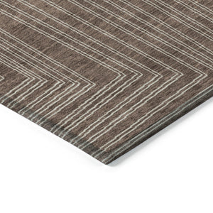 Homeroots 3' Beige And Ivory Geometric Washable Area Rug - Perfect For Indoor And Outdoor Spaces! 9' X 12' Polyester 600808