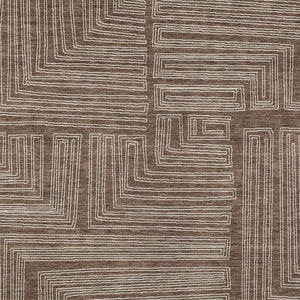 Homeroots 3' Beige And Ivory Geometric Washable Area Rug - Perfect For Indoor And Outdoor Spaces! 10' X 14' Polyester 600809