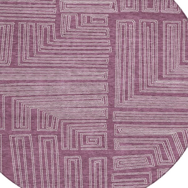 Homeroots 3' Beige And Ivory Geometric Washable Area Rug - Perfect For Indoor And Outdoor Spaces! 8' Round Polyester 600812