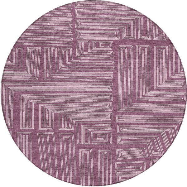 Homeroots 3' Beige And Ivory Geometric Washable Area Rug - Perfect For Indoor And Outdoor Spaces! 8' Round Polyester 600812