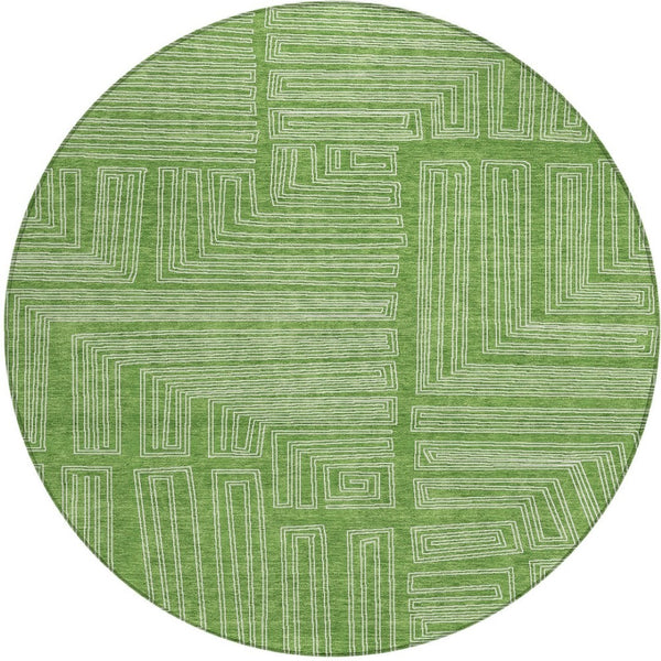 Homeroots 3' Beige And Ivory Geometric Washable Area Rug - Perfect For Indoor And Outdoor Spaces! 8' Round Polyester 600818