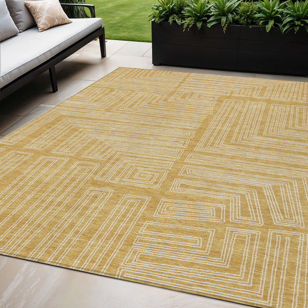 Homeroots 3' Beige And Ivory Geometric Washable Area Rug - Perfect For Indoor And Outdoor Spaces! 5' X 8' Polyester 600823