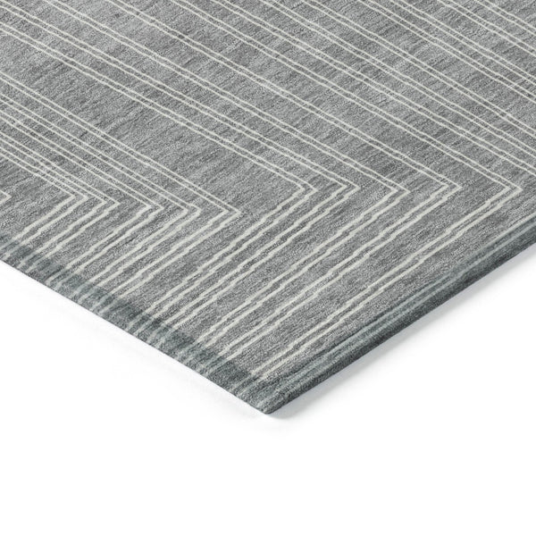 Homeroots 3' Beige And Ivory Geometric Washable Area Rug - Perfect For Indoor And Outdoor Spaces! 3' X 5' Polyester 600828