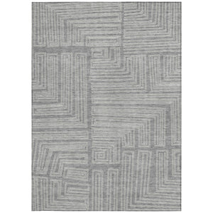 Homeroots 3' Beige And Ivory Geometric Washable Area Rug - Perfect For Indoor And Outdoor Spaces! 5' X 8' Polyester 600829