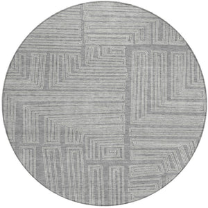 Homeroots 3' Beige And Ivory Geometric Washable Area Rug - Perfect For Indoor And Outdoor Spaces! 8' Round Polyester 600830
