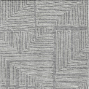 Homeroots 3' Beige And Ivory Geometric Washable Area Rug - Perfect For Indoor And Outdoor Spaces! 8' X 10' Polyester 600831