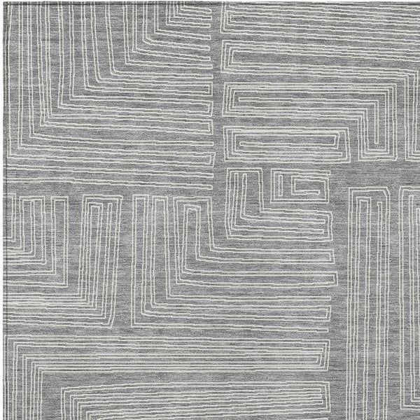 Homeroots 3' Beige And Ivory Geometric Washable Area Rug - Perfect For Indoor And Outdoor Spaces! 9' X 12' Polyester 600832