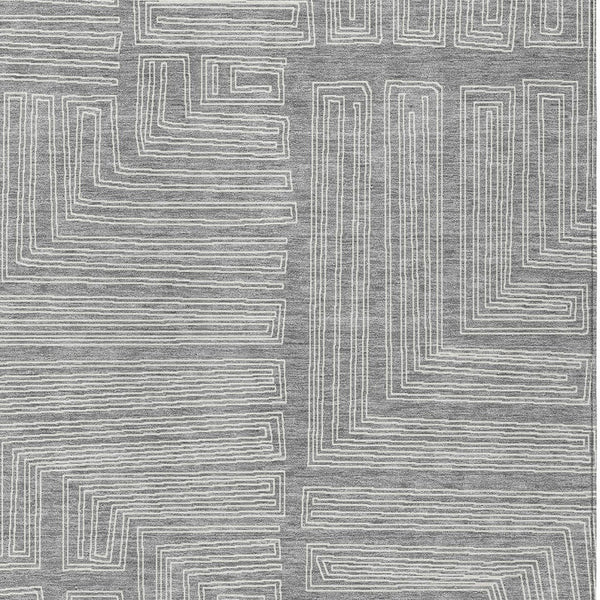Homeroots 3' Beige And Ivory Geometric Washable Area Rug - Perfect For Indoor And Outdoor Spaces! 10' X 14' Polyester 600833