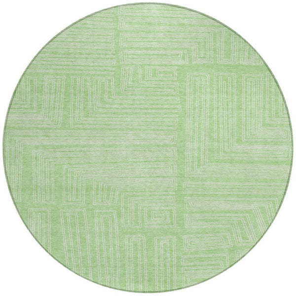 Homeroots 3' Beige And Ivory Geometric Washable Area Rug - Perfect For Indoor And Outdoor Spaces! 8' Round Polyester 600836