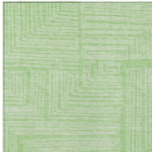 Homeroots 3' Beige And Ivory Geometric Washable Area Rug - Perfect For Indoor And Outdoor Spaces! 8' X 10' Polyester 600837