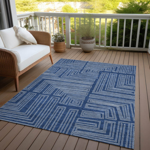 Homeroots 3' Beige And Ivory Geometric Washable Area Rug - Perfect For Indoor And Outdoor Spaces! 5' X 8' Polyester 600841