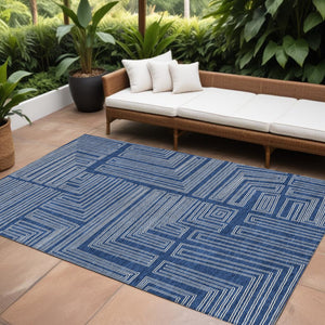 Homeroots 3' Beige And Ivory Geometric Washable Area Rug - Perfect For Indoor And Outdoor Spaces! 10' X 14' Polyester 600845