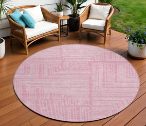 Homeroots 3' Beige And Ivory Geometric Washable Area Rug - Perfect For Indoor And Outdoor Spaces! 8' Round Polyester 600848