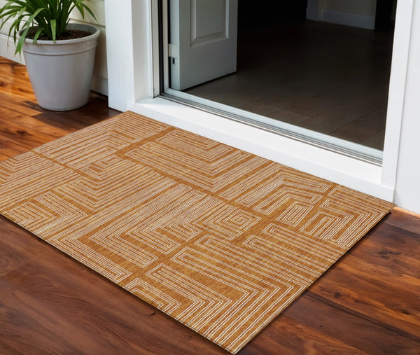 Homeroots 3' Beige And Ivory Geometric Washable Area Rug - Perfect For Indoor And Outdoor Spaces! 3' X 5' Polyester 600852
