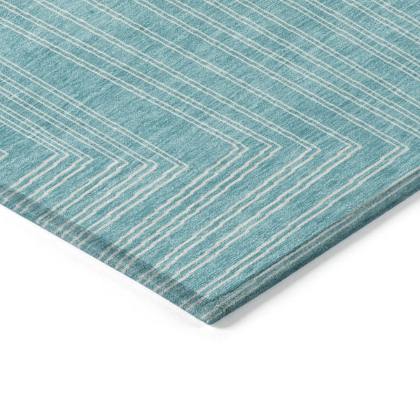 Homeroots 3' Beige And Ivory Geometric Washable Area Rug - Perfect For Indoor And Outdoor Spaces! 8' Round Polyester 600866