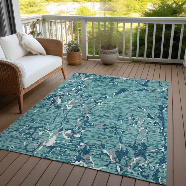 Homeroots 3' Striped Artichoke Green And Beige Washable Area Rug For Indoor And Outdoor Spaces 3' X 5' Polyester 600930