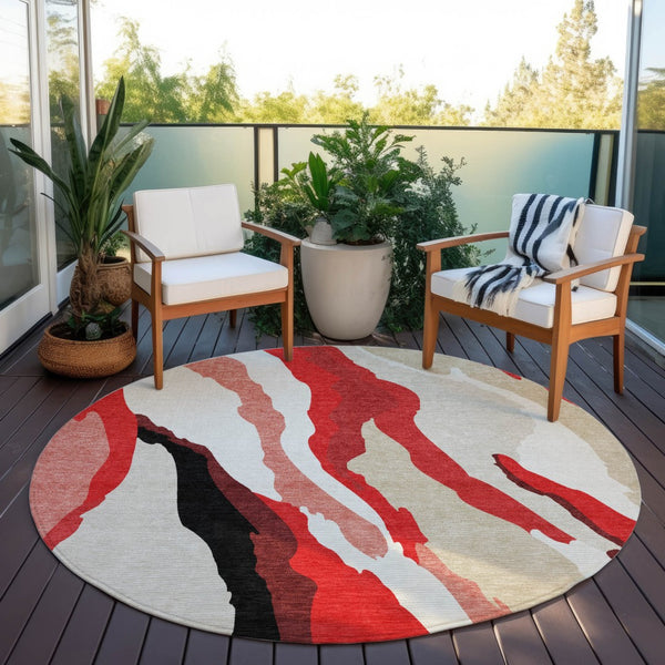 Homeroots 3' Beige Brown And Gray Abstract Washable Area Rug - Perfect For Indoor And Outdoor Spaces 8' Round Polyester 600998