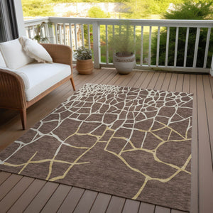 Homeroots 3' Beige And Tan Abstract Washable Area Rug For Indoor And Outdoor Spaces, Stain Resistant Design 5' X 8' Polyester 601111