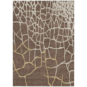 Homeroots 3' Beige And Tan Abstract Washable Area Rug For Indoor And Outdoor Spaces, Stain Resistant Design 5' X 8' Polyester 601111