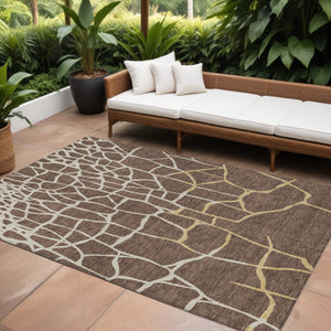 Homeroots 3' Beige And Tan Abstract Washable Area Rug For Indoor And Outdoor Spaces, Stain Resistant Design 8' X 10' Polyester 601113