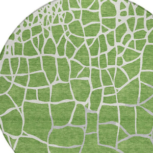 Homeroots 3' Beige And Tan Abstract Washable Area Rug For Indoor And Outdoor Spaces, Stain Resistant Design 8' Round Polyester 601118