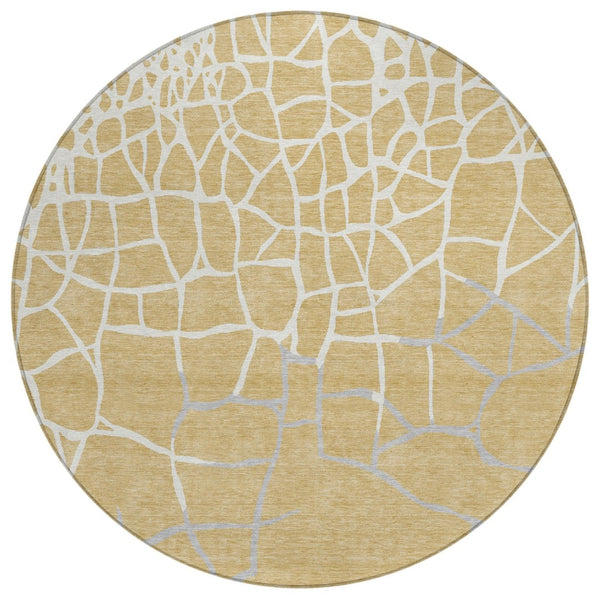 HomeRoots 5' Gold and Beige Abstract Area Rug - Washable, Stain-Resistant Indoor/Outdoor Durable Floor Covering 8' Round 601124