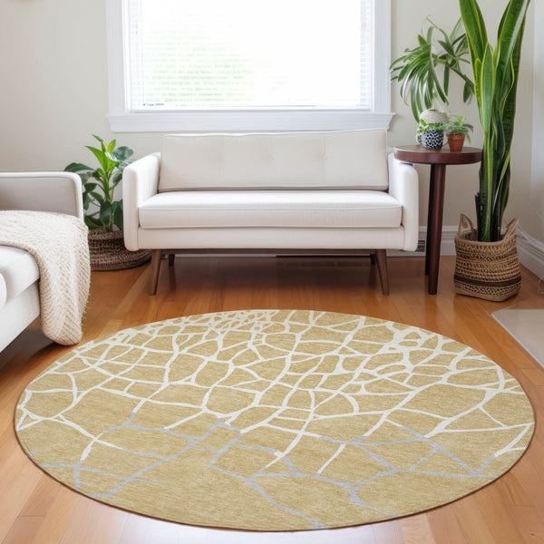 Homeroots 3' Beige And Tan Abstract Washable Area Rug For Indoor And Outdoor Spaces, Stain Resistant Design 8' Round Polyester 601124