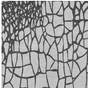 Homeroots 3' Beige And Tan Abstract Washable Area Rug For Indoor And Outdoor Spaces, Stain Resistant Design 3' X 5' Polyester 601128