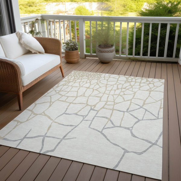 Homeroots 3' Beige And Tan Abstract Washable Area Rug For Indoor And Outdoor Spaces, Stain Resistant Design 9' X 12' Polyester 601138