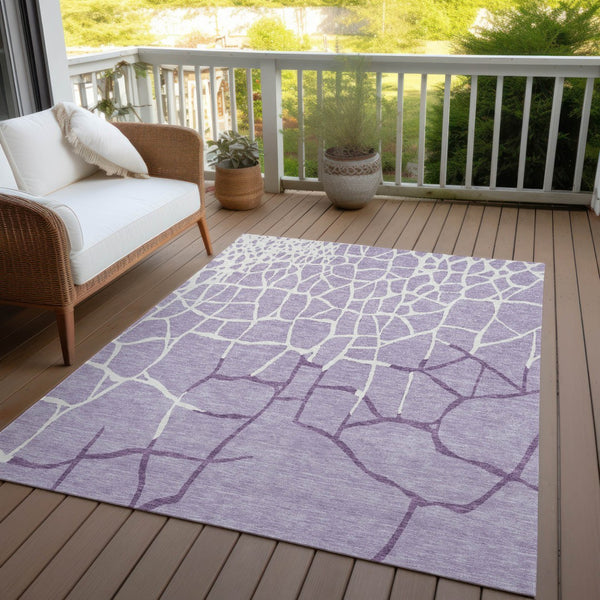 Homeroots 3' Beige And Tan Abstract Washable Area Rug For Indoor And Outdoor Spaces, Stain Resistant Design 3' X 5' Polyester 601140