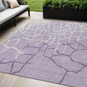 Homeroots 3' Beige And Tan Abstract Washable Area Rug For Indoor And Outdoor Spaces, Stain Resistant Design 5' X 8' Polyester 601141