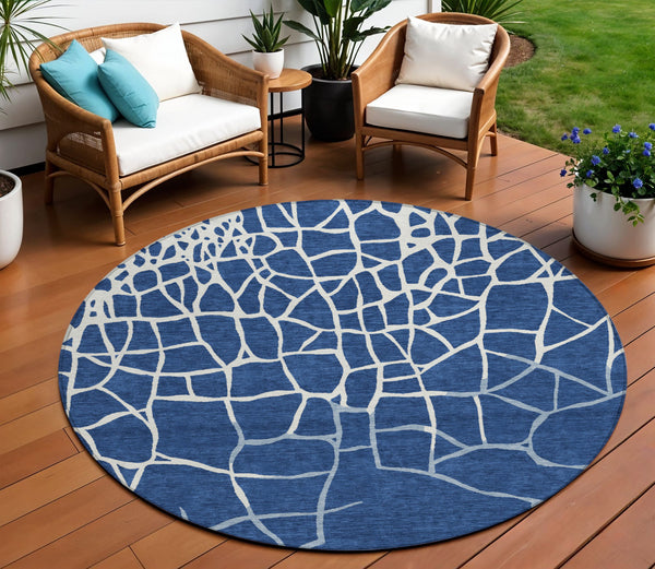 Homeroots 3' Beige And Tan Abstract Washable Area Rug For Indoor And Outdoor Spaces, Stain Resistant Design 8' Round Polyester 601148