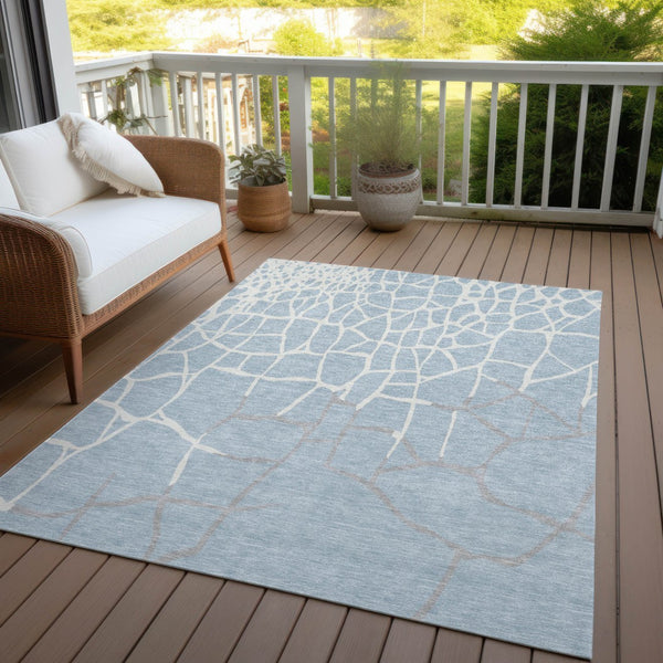 Homeroots 3' Beige And Tan Abstract Washable Area Rug For Indoor And Outdoor Spaces, Stain Resistant Design 3' X 5' Polyester 601158