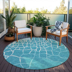 Homeroots 3' Beige And Tan Abstract Washable Area Rug For Indoor And Outdoor Spaces, Stain Resistant Design 8' Round Polyester 601166