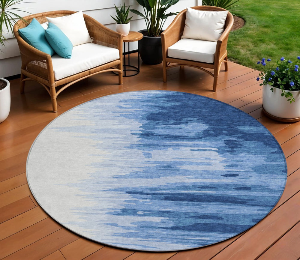 HomeRoots 5' Navy Blue and Ivory Abstract Area Rug - Modern, Washable Design for Indoor and Outdoor Use 8' Round 601226