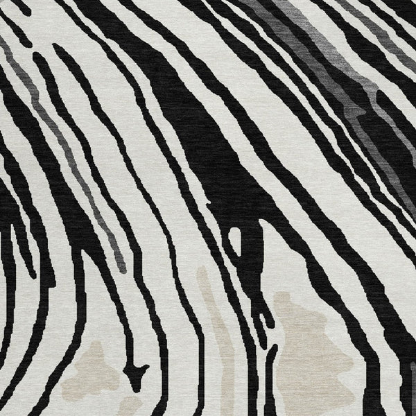 Homeroots 3' Durable Abstract Washable Area Rug For Indoor And Outdoor Spaces - Stylish And Stain Resistant 8' Round Polyester 601250