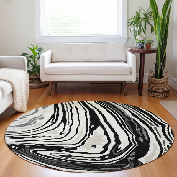 Homeroots 3' Durable Abstract Washable Area Rug For Indoor And Outdoor Spaces - Stylish And Stain Resistant 8' Round Polyester 601250