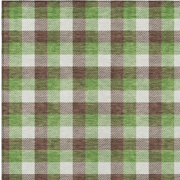 Homeroots 3' Stylish Brown Green Beige Plaid Washable Rug For Indoor And Outdoor Use - Durable And Chic 5' X 8' Polyester 601381