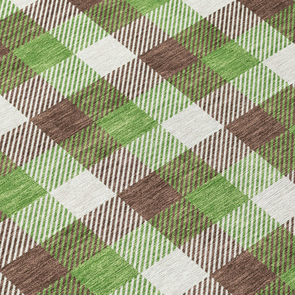 Homeroots 3' Stylish Brown Green Beige Plaid Washable Rug For Indoor And Outdoor Use - Durable And Chic 8' Round Polyester 601382