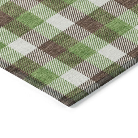 Homeroots 3' Stylish Brown Green Beige Plaid Washable Rug For Indoor And Outdoor Use - Durable And Chic 8' X 10' Polyester 601383